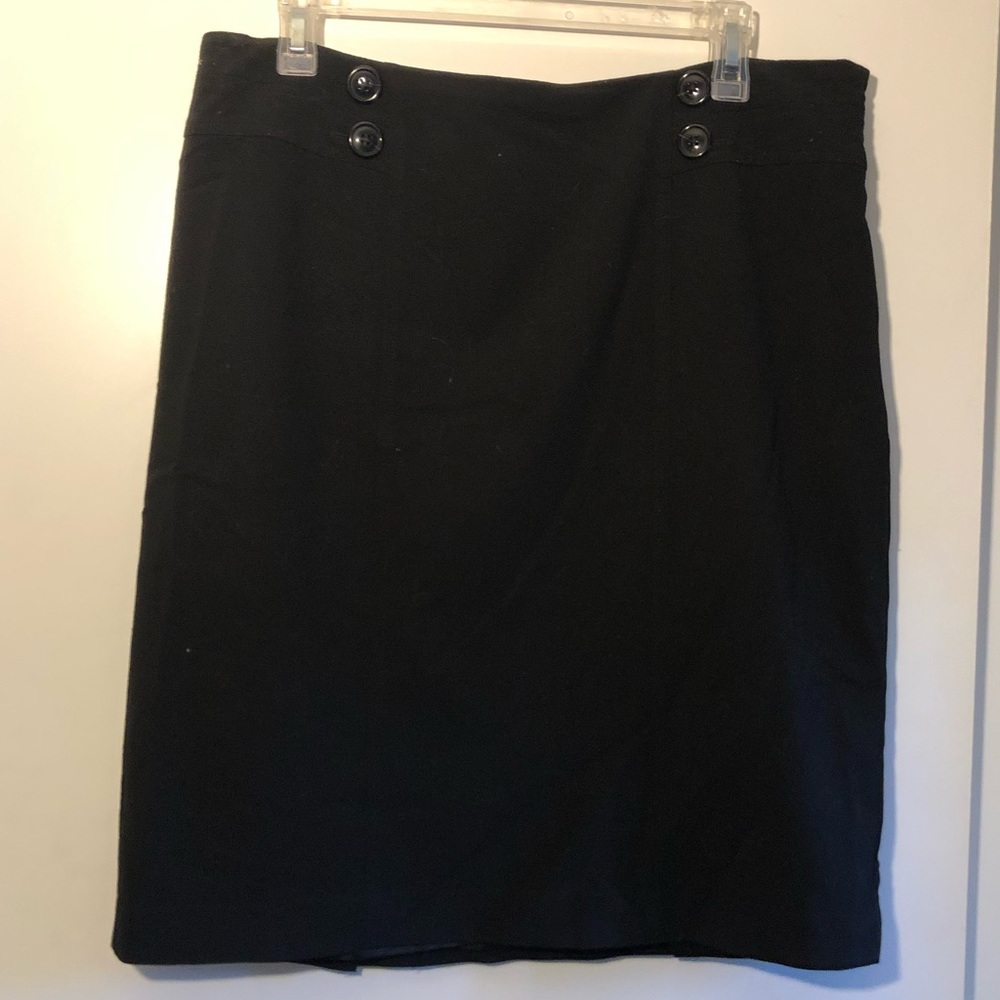 Black Straight Style Skirt with Double Button